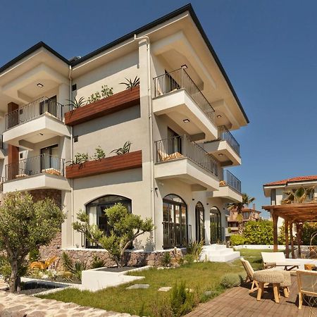 Zoi Cunda Hotel Exterior foto